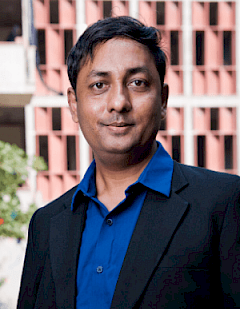 Jatin Christie, Senior Lecturer | Ahmedabad University
